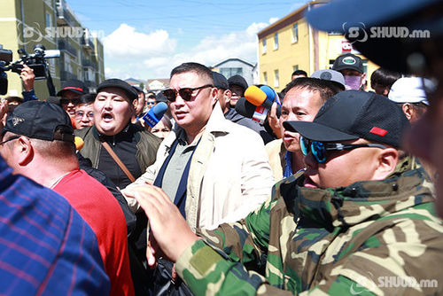 Б.Хурцад 1 жил 6 сар, Г.Эрдэнэбатад 1 жилийн хорих ял оноолоо